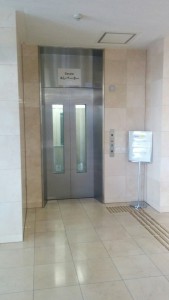 浜松市民協働センター エレベータ入り口